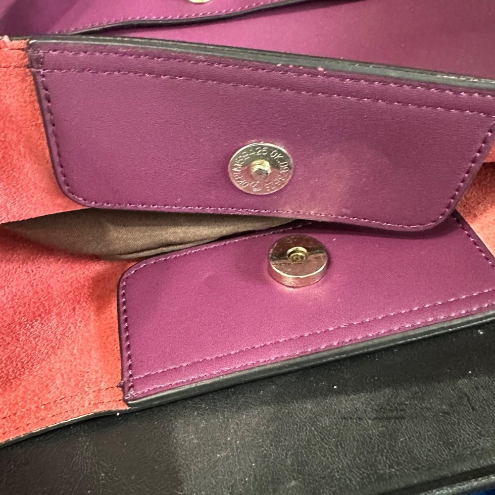 Bostanten purple plum leather 11” drop 15x14x5” Purse extra strap makeup bag - Picture 8 of 12